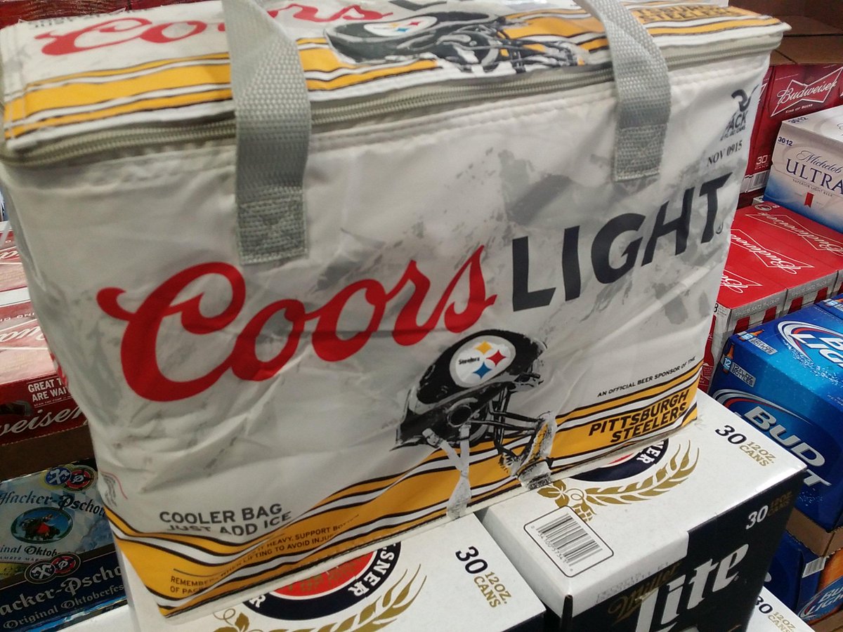 SouthsideBThru's tweet photo. Nearing the end of the special 36pk Coors Light cooler bag. Steeler season is here. #coorslight #36pack #steelers http://t.co/tGyb1dvdaE