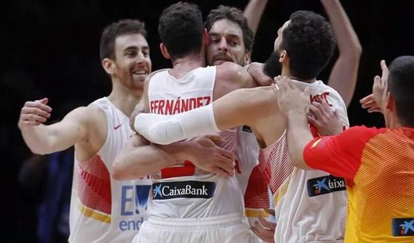 MejoresTwits's tweet photo. ¡¡¡CAAAAAAMPEONEEEEEES!!! ¡VAMOS ESPAÑA! #VAMOSESPAÑA http://t.co/tTK4nDp0aR