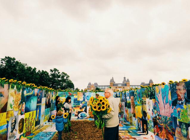 Van Gogh Museum, surrounded by 125k sunflowers where everyone was allowed to take them home as many as they wanted to