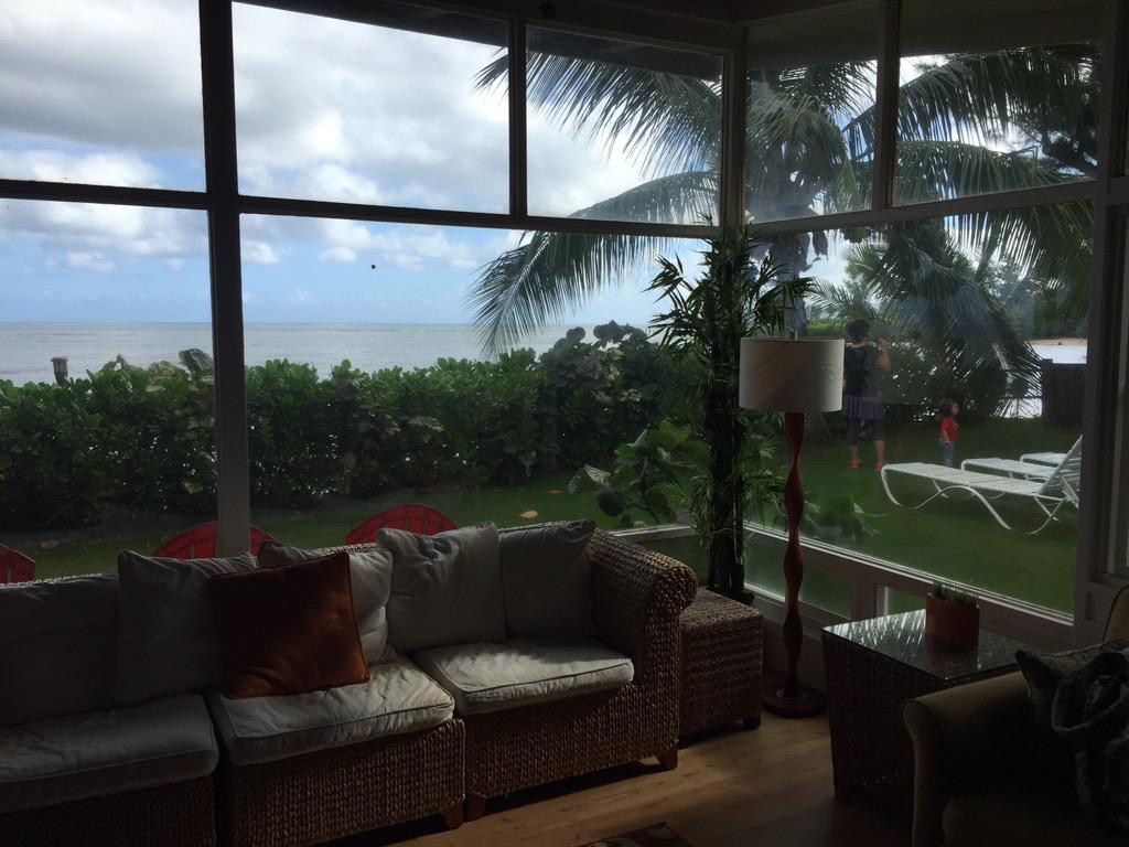 GenteiKits's tweet photo. I am "working" in Hawaii for the next week. http://t.co/1oUxwFg5qP