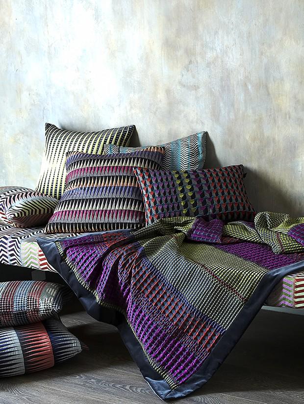 countrylivinguk's tweet photo. Ten of the best cushions available now http://t.co/L2YUHpcdJ0 http://t.co/c7Aj6YhVrM