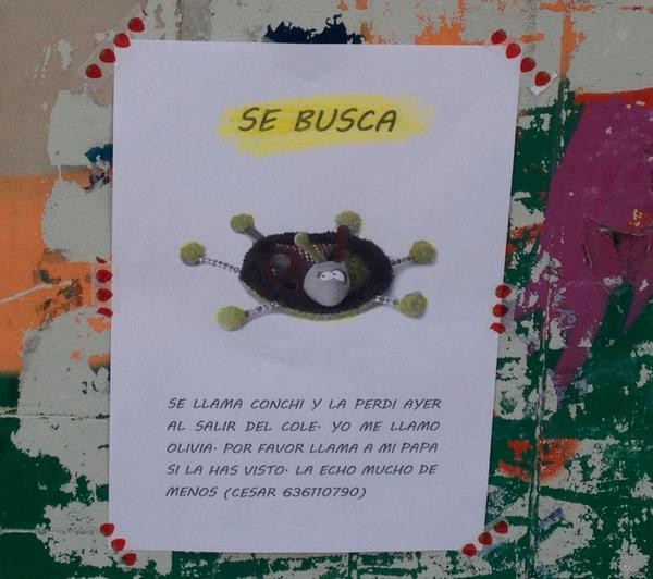 vozcoruna's tweet photo. #Sebusca peluche perdido por Salesianos #ACoruña http://t.co/ccSS8mcqSG http://t.co/mLM8SEVAU1