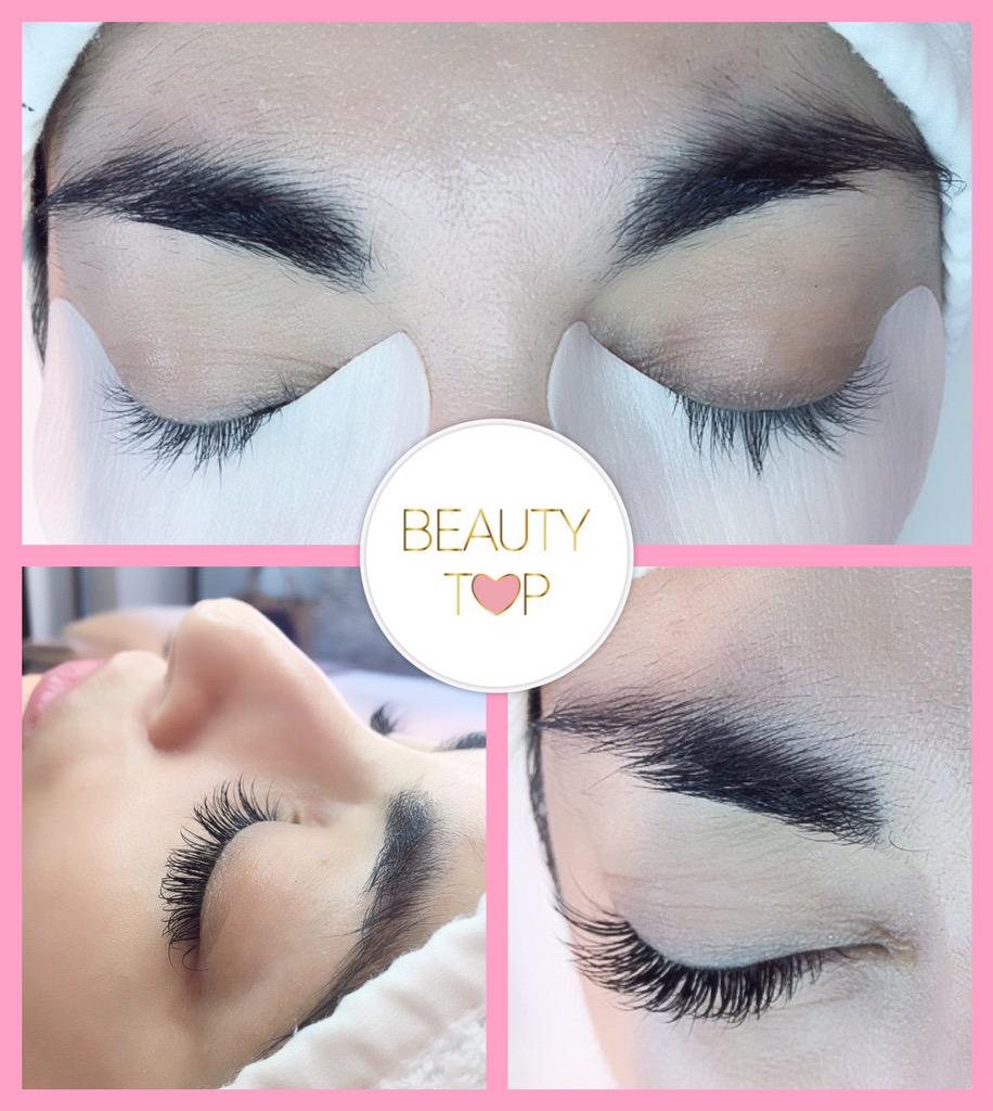 BeautyTopStudio's tweet photo. Muchas gracias @Fruticienta por confiar tu mirada en @BeautyTopStudio. Quedaron divinas💙 #pestañas #BeautyTop #lashes http://t.co/RUiHYCzbvu