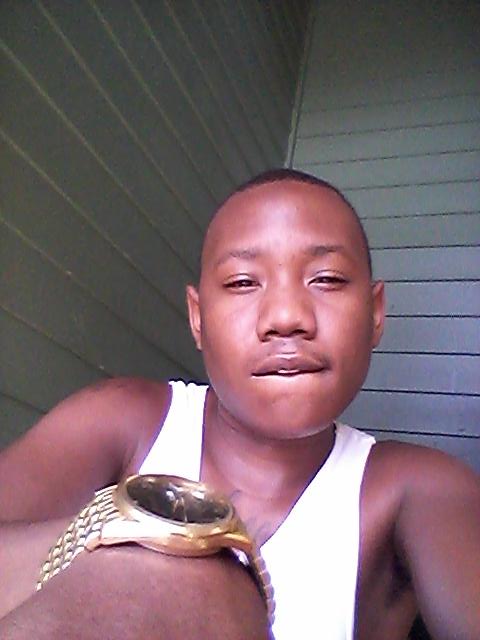 Papi_Chulo_2 tweet picture