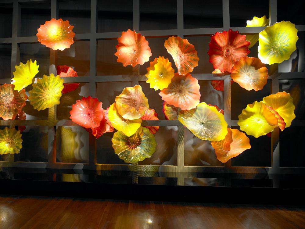 Happy birthday Dale Chihuly! We\re feeling all nostalgic looking at these \Chihuly at the de Young\ snaps from 2008. 