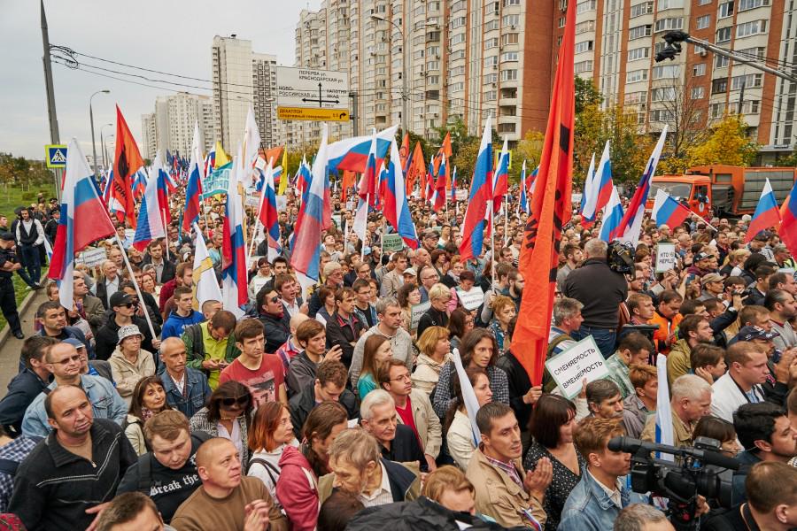 Митинги гражданского общества. Демократическая оппозиция. Оппозиция в демократии. Митинги 2015 в Москве. Митинг в Марьино 20 сентября 2015.