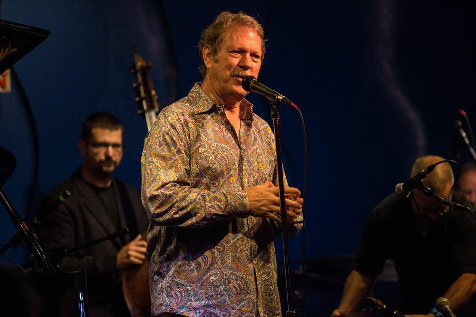 indyjazzfest's tweet photo. Yes! #SteveAllee #BlockParty #IJF2015 @TheJazzKitchen @indyjazzfest #piano #packed http://t.co/0dGGTDFq0N #Indy #Jazz http://t.co/zhnZb6x4Ia