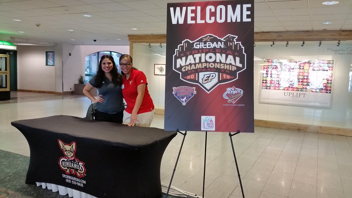 epchihuahuas's tweet photo. Welcome to El Paso @BuffaloBisons! Be sure to look for Becka and Toya as you step off of the escalator! #elpasoup http://t.co/5e8uU5Wgq7