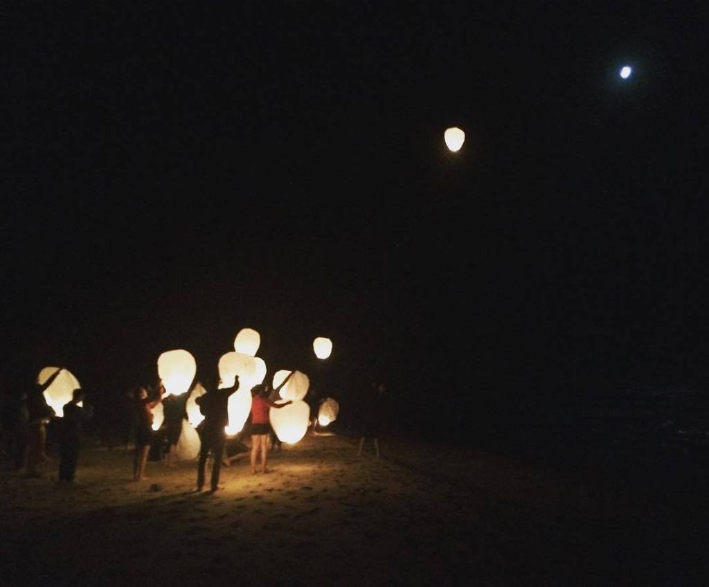 Kanhika's tweet image. Embracing hope and fears.

#DesignProgram #orientation #beach #lantern ift.tt/1YrPzDr