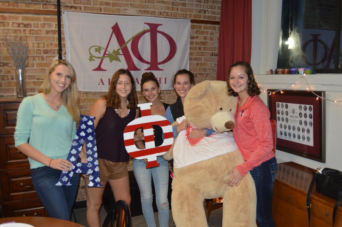 Happy Bid Day! Welcome to our new phi's! We missed you - Noel Parsons!