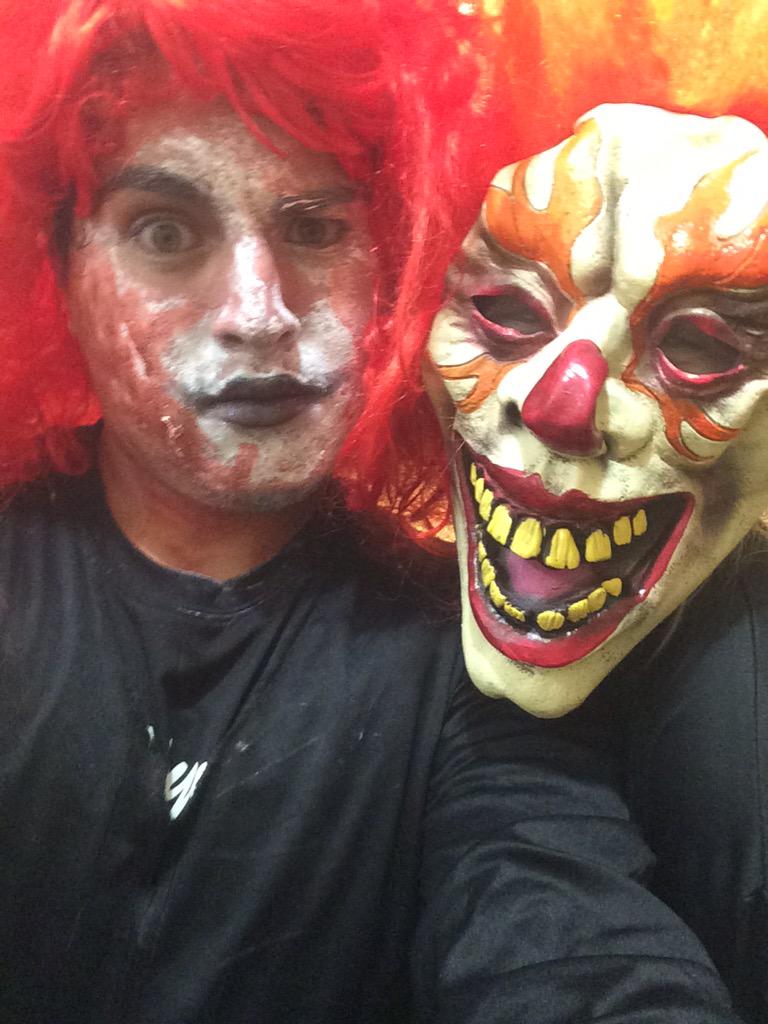 aubriera's tweet photo. I lost my phone in the haunted house, got about 7 hours of sleep total, and I loved every minute of it #DECAlympics http://t.co/dWPU4Hd7bp