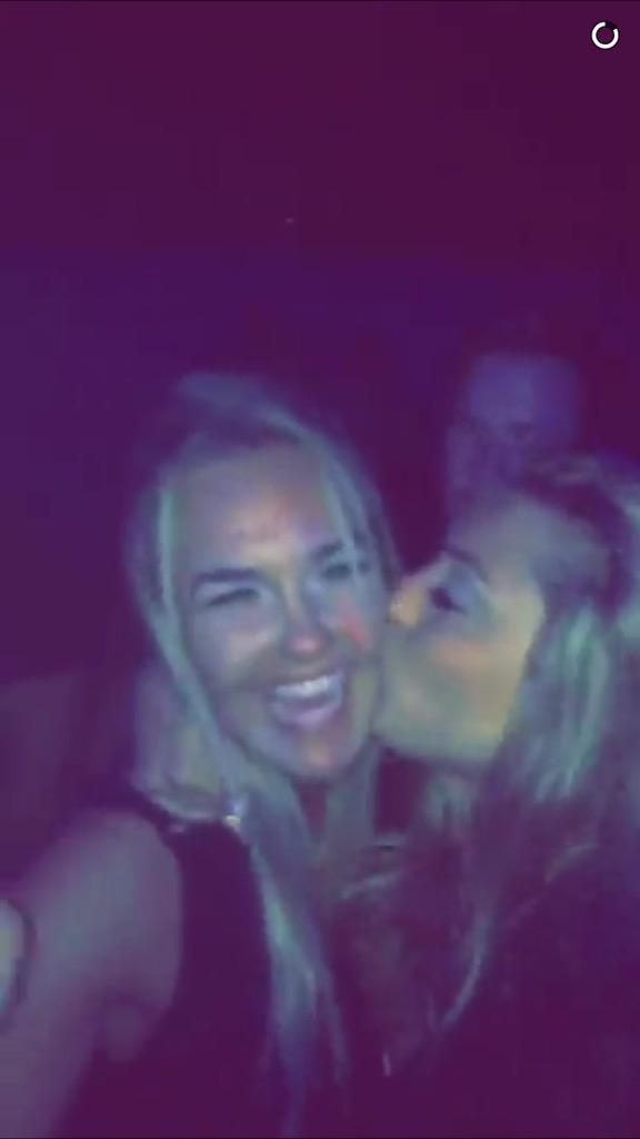 eellenmaria's tweet photo. From Tiëstos snapchat 👌 http://t.co/1MtMem4BcB
