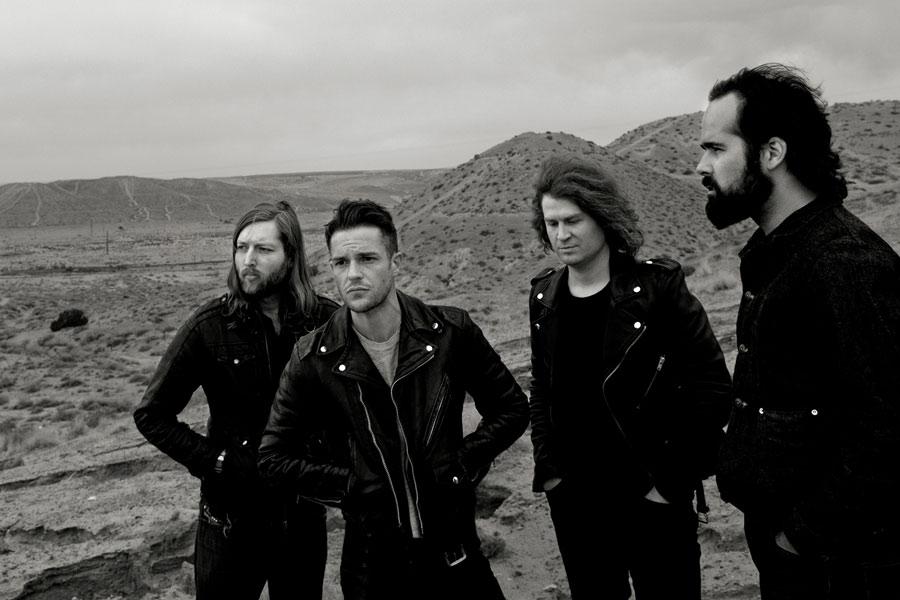 The Killers cover 'Finding Out True Love Is Blind' in San Diego - watch vytm.in/Sx8oMA #music
