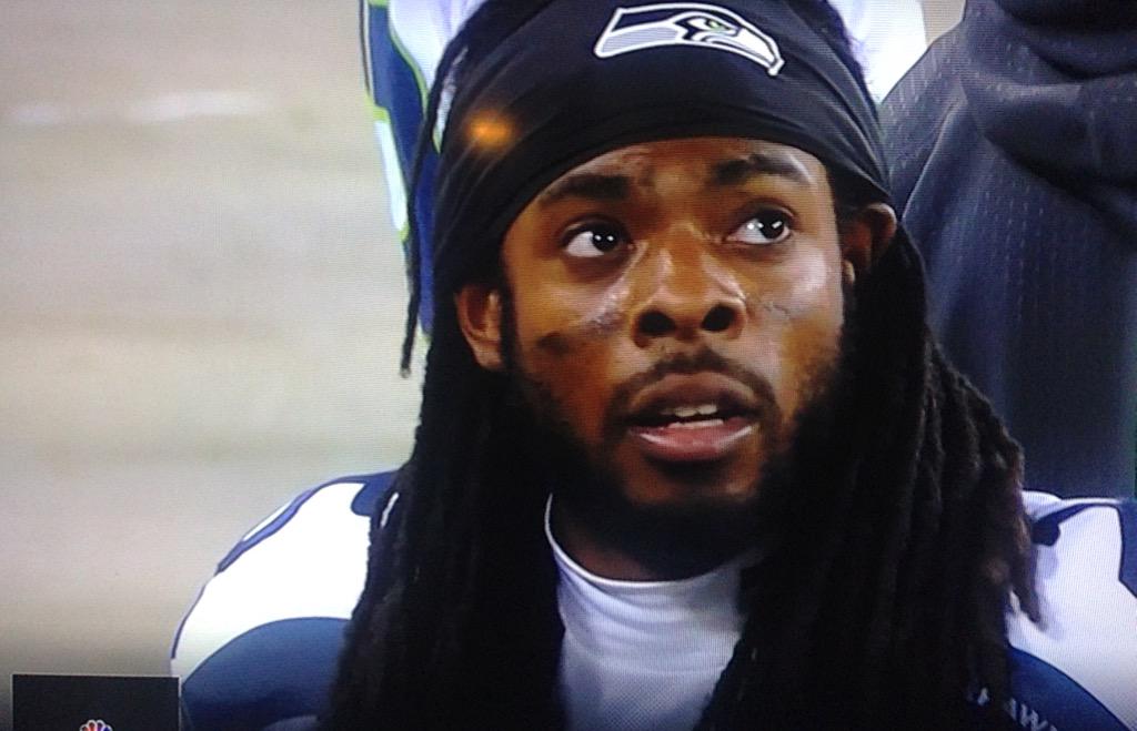 JohnnyFootbalI's tweet photo. Yeah, you could fly a 747 jet through Sherman's nostrils http://t.co/B6sV4eVRCr