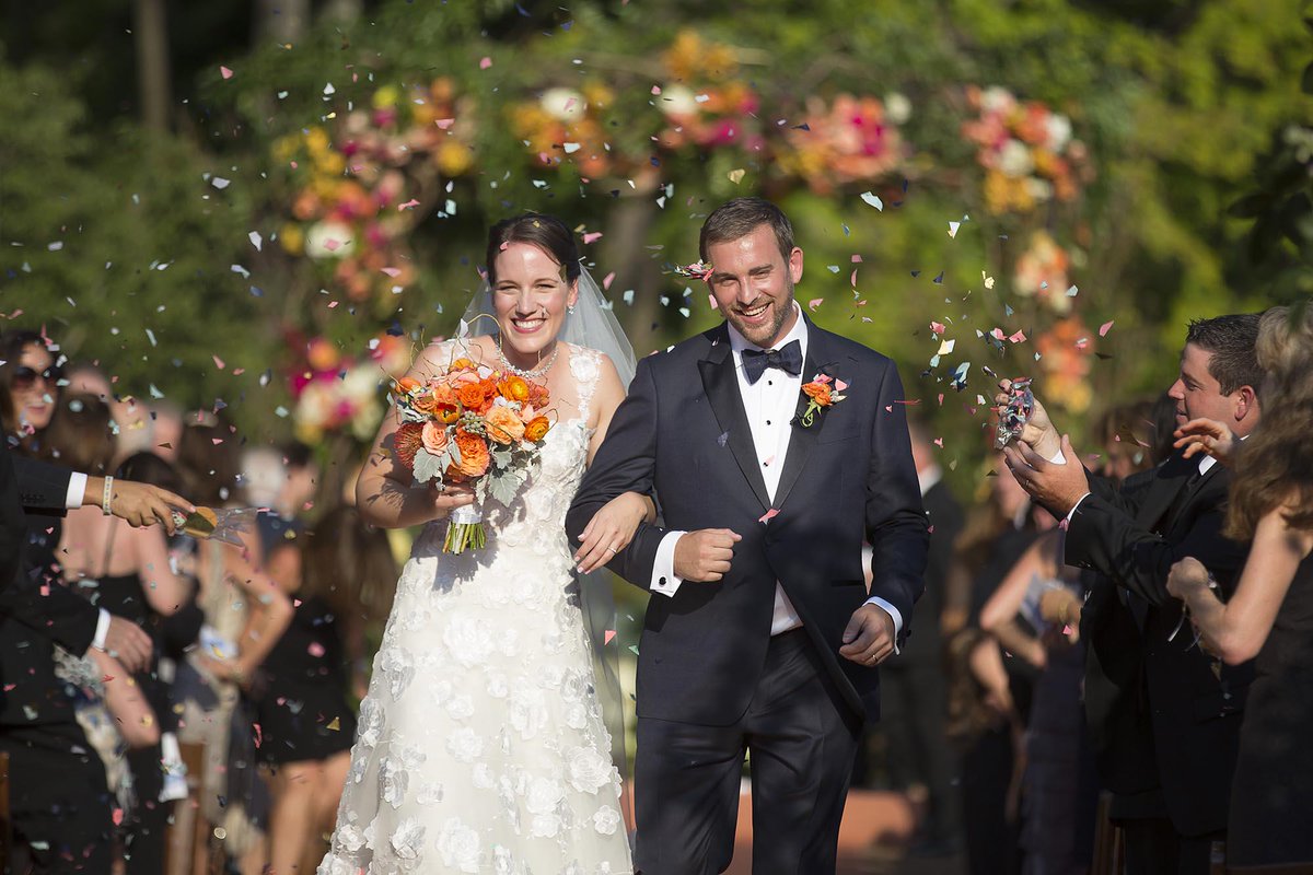 ButtonWoodPhoto's tweet image. A pretty amazing wedding yesterday #weddingphotography #buttonwood