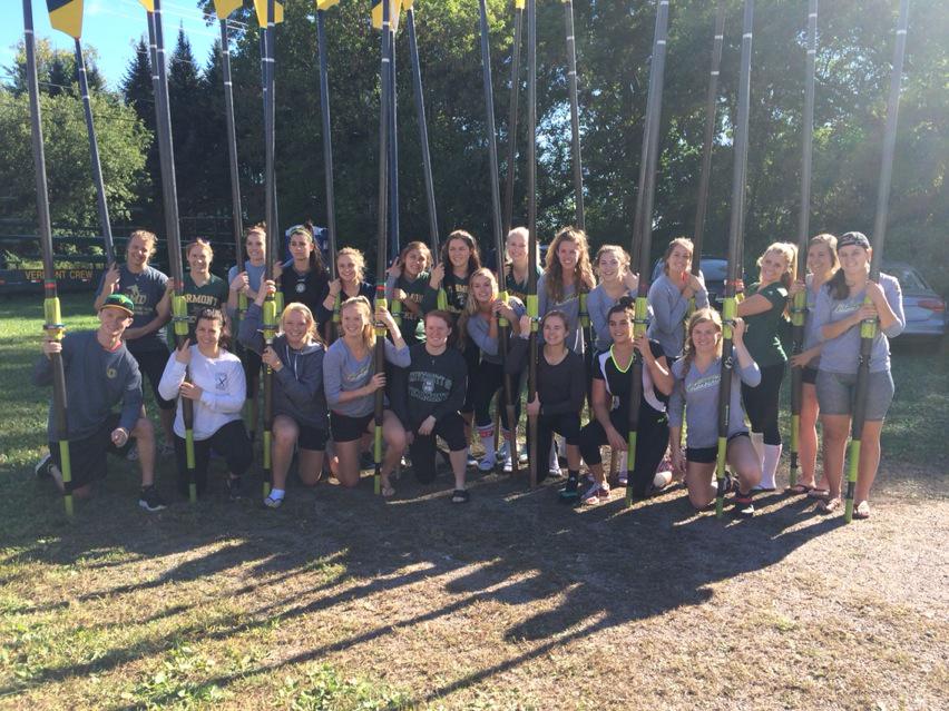 Many thanks to @UVMcrew for sharing their afternoon with <a href="/UVMwhockey/">UVM Women's Hockey</a>. Great day on the water #girlsintheboat
