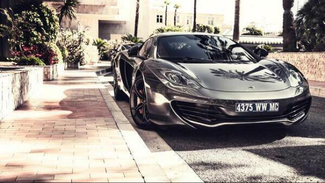 SportCars247's tweet photo. Beautiful Mclaren http://t.co/Yo4Ip7RdyH