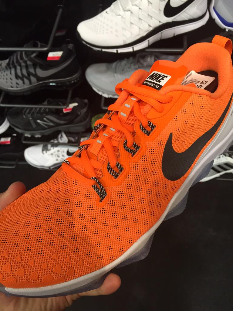 Hey <a href="/DICKS/">DICK'S Sporting Goods</a>! I need these to keep up with my 2 yr old son...help a guy out? Pretty please?! #sweepstakes #eastonlocker