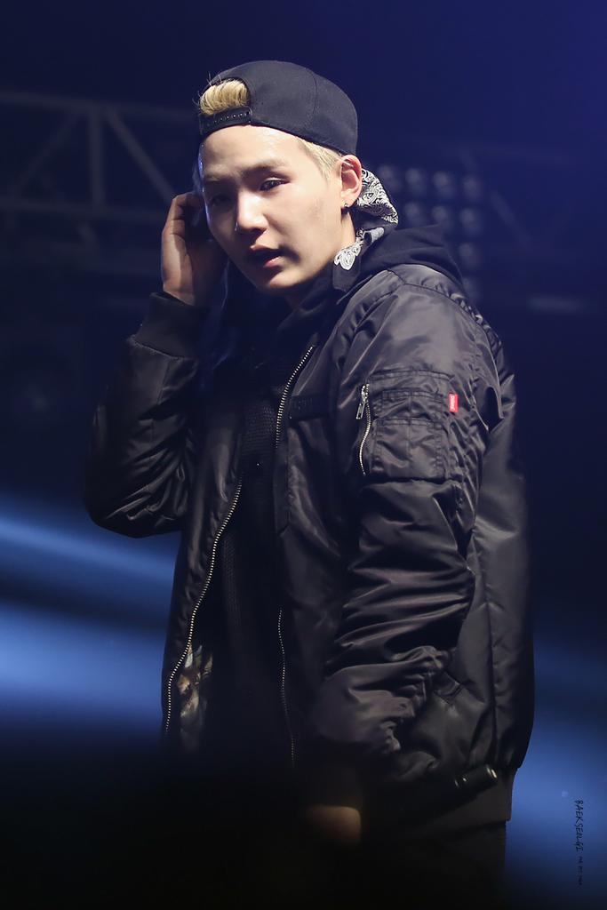 minyoongipics's tweet photo. http://t.co/pTzpY7l45m