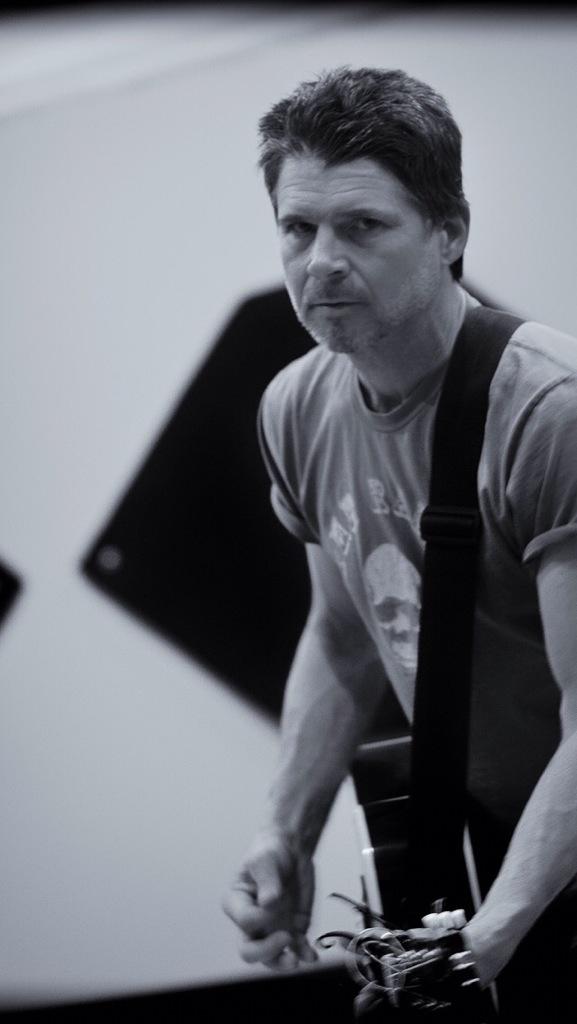 Don't forget! Chris Knight will be on the Blue Light stage at 10:00 tomorrow night (Monday)! Full band! Make plans!