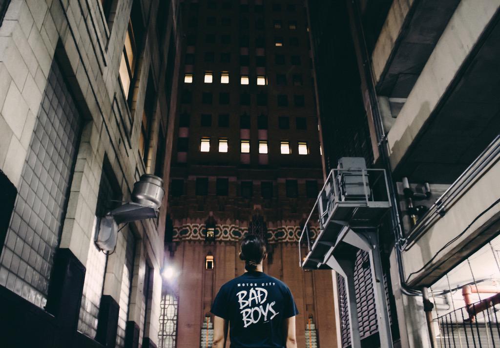 _AlexGodin's tweet image. Raw Detroit