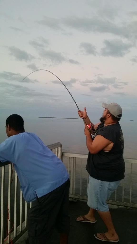 danielduran144's tweet photo. Tight line's http://t.co/W0ausYJUxo