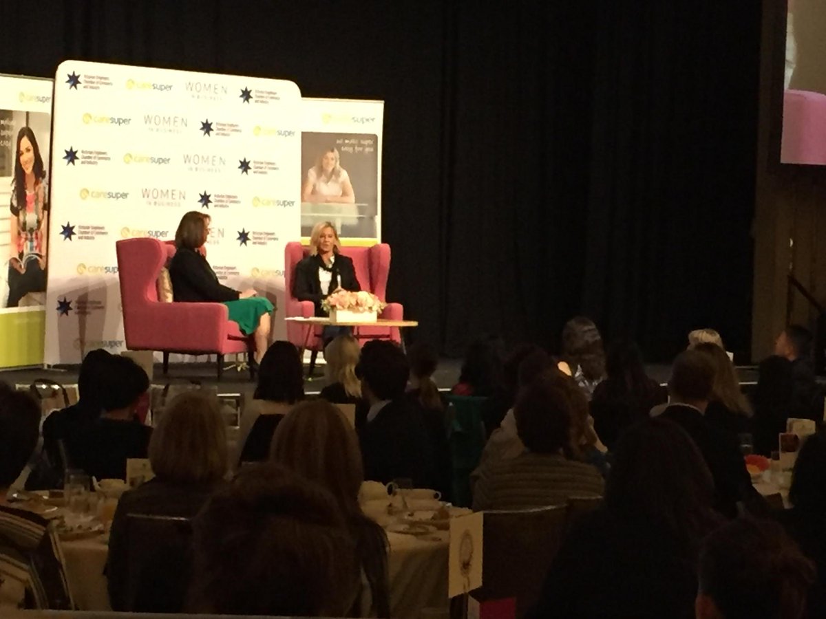 teggkt's tweet photo. Olivia Newton-John advocating for music for wellness #vecciwib http://t.co/HpoYFaexdf