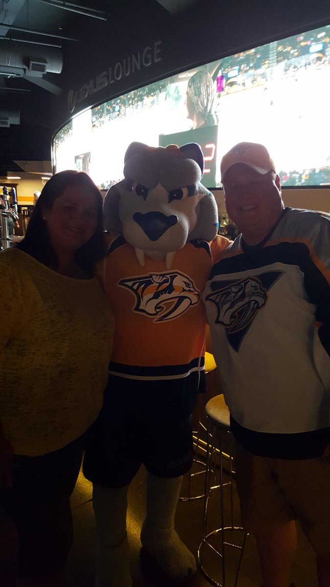 TheJenNoe's tweet photo. He danced at our wedding ;) Love our PREDS and Gnash! #BeatThePanthers #IBleedGold #PredsPride @Gnash00 @410_8867 http://t.co/FYVg4N5ssj