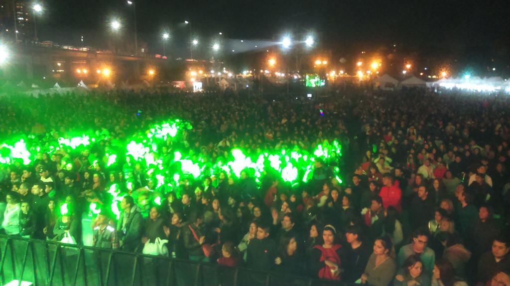 DHumanosBA's tweet photo. En la recta final de esta maga fiesta todos preparados para recibir a Los Auténticos Decadentes en este #CelebraCorea http://t.co/HoiKajRTIy