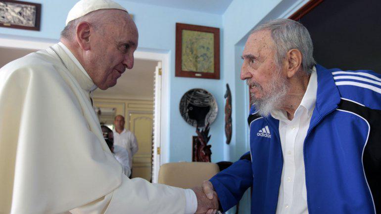 Papa Francesco incontra Fidel Castro a Cuba - VIDEO.