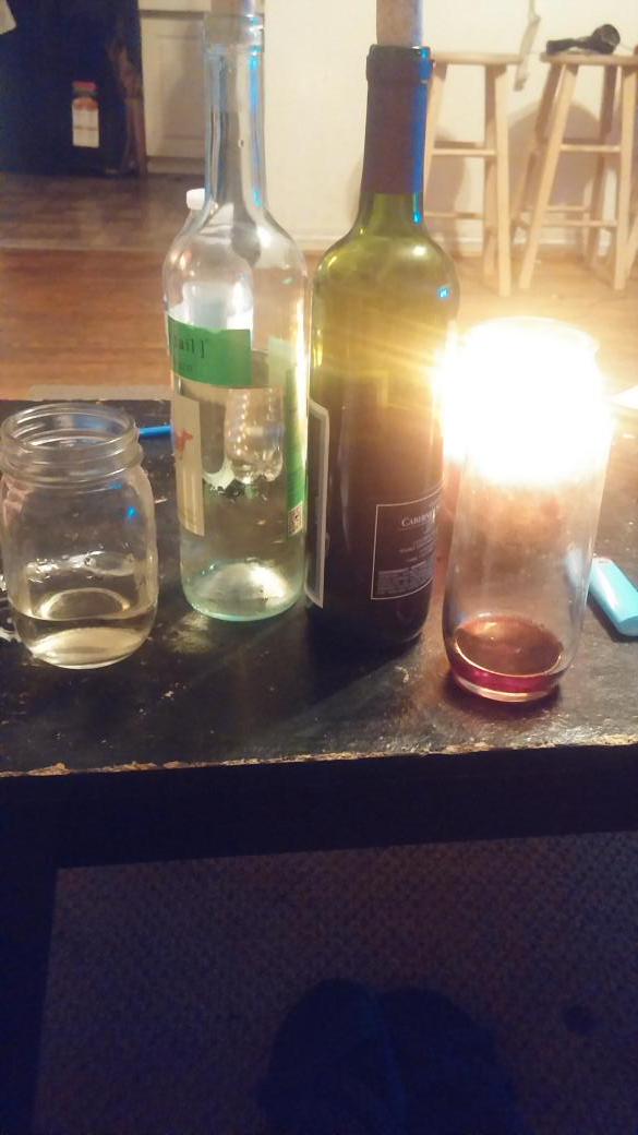 erin_grace_b's tweet photo. I'm back bitches 💁🎉🎉🍷🍷🍷 http://t.co/cYvV5363FX