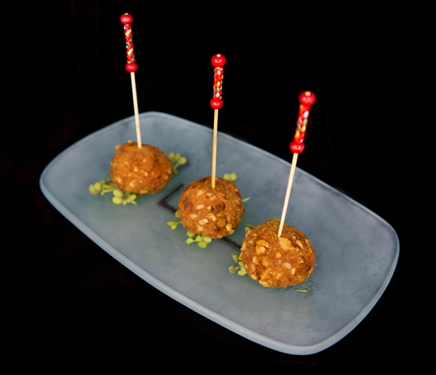 saberculinario's tweet photo. Mi #pincho "Rocas de Pollo" ganó el 3º Premio del Concurso #MiPinchoLTL Entérate de todo ►http://t.co/Tgb1gwVXw2 http://t.co/8B0YEzLncA