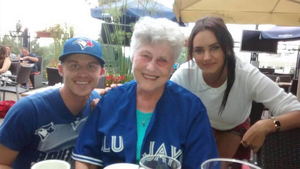 mgamache13's tweet photo. My beautiful grandma had this jersey given to her from these two in loving memory of my grandfather #22DaysBlueJays http://t.co/QX4cytFHqv