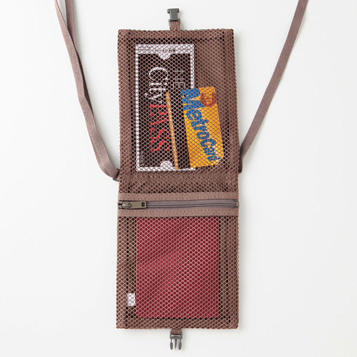 Passport Safety Case made with fabrics used for paraglider. Light texture. Useful to carry for traveling. #mujitogo