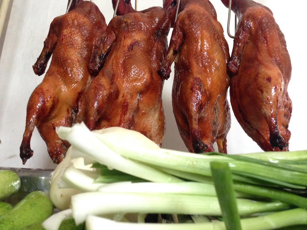 BogorPeking's tweet photo. @Kuliner_Tangsel @#FHDPekingDuckBogor# call / WhatsApp: 081317219384 (Wedding, Event, Personal) Delivery Order! http://t.co/j1GQUEhvsm