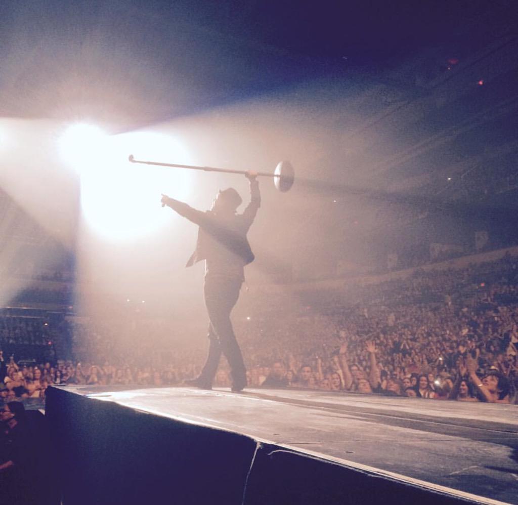 GavinDeGraw's tweet photo. #Winnipeg  🇨🇦 http://t.co/O2O4I7NqyJ