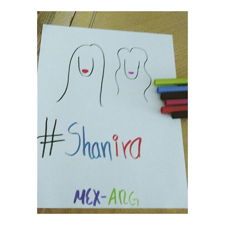 pentatonix1d's tweet photo. Te amo beba 💜 #shanira http://t.co/qwEdiFIeS4