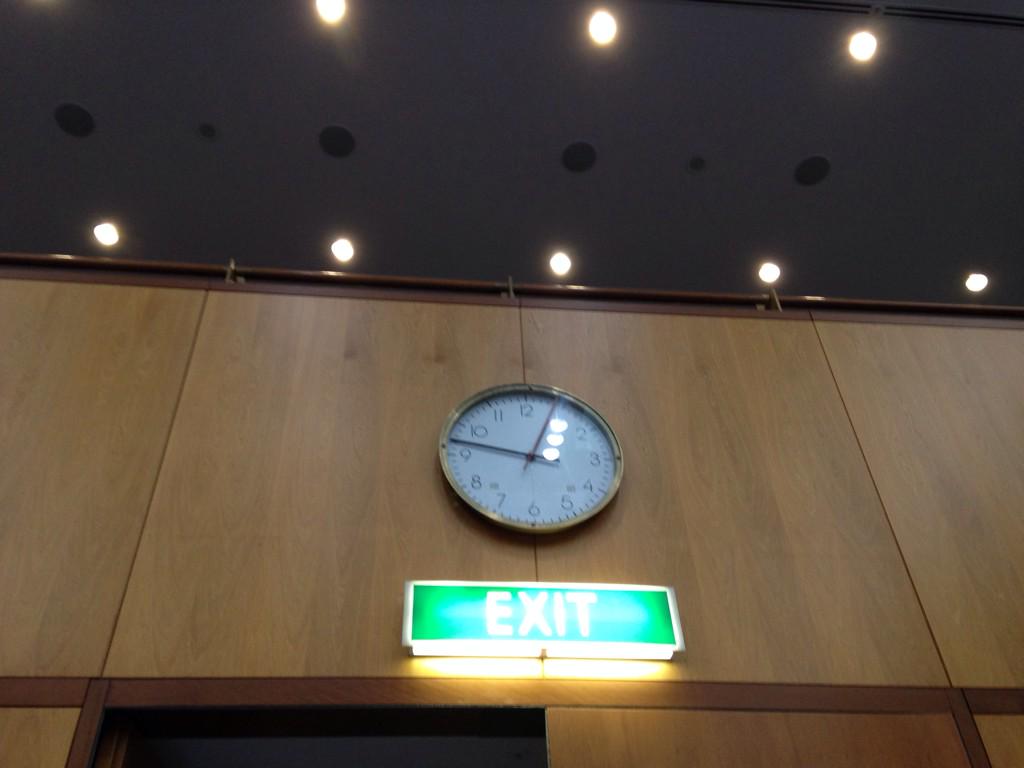 cggs6g's tweet photo. There are over 2700 clocks in Parliament House . http://t.co/SUlG6k3NrC