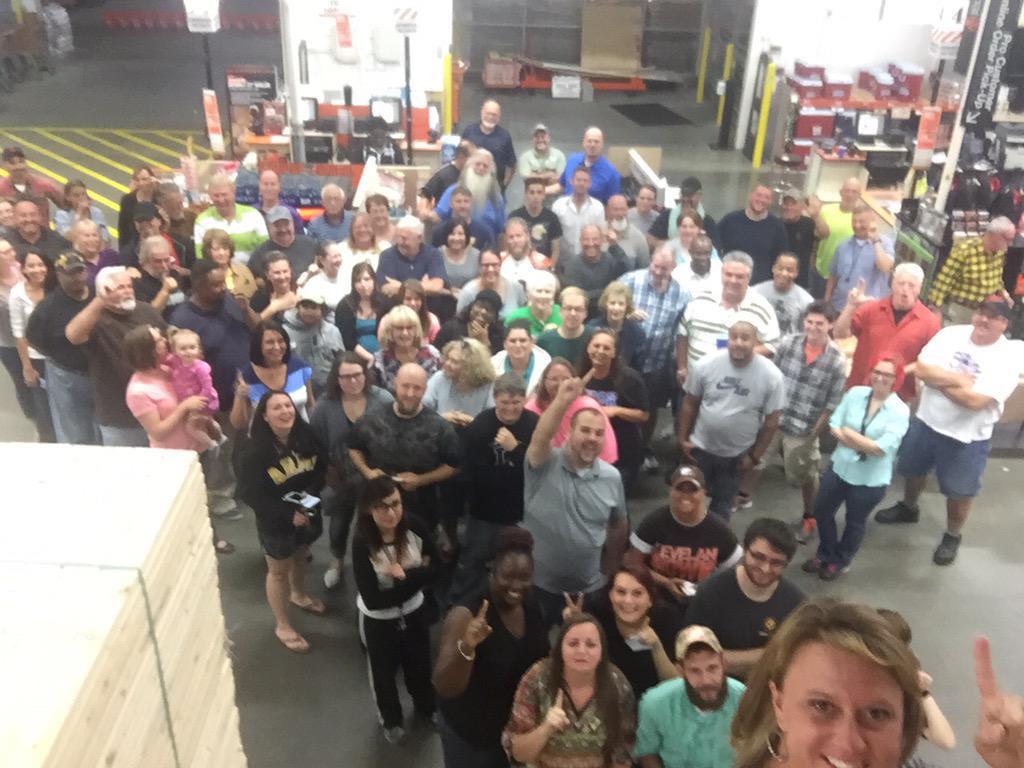 shelbs214's tweet photo. I can honestly say I love working here http://t.co/orPhrARg35
