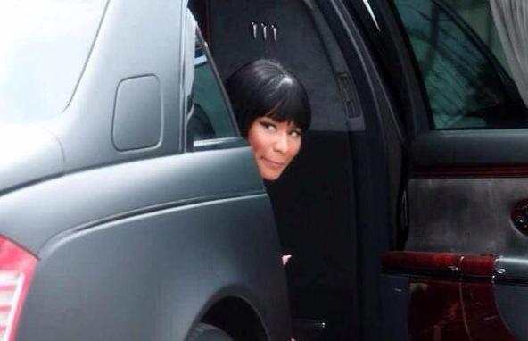 Nicki making sure meek not coming so she can listen to drake and future mixtape 😂