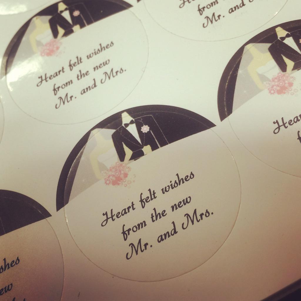 BoutiqueChoc's tweet photo. Stickers for favour boxes are set to go for our clients upcoming wedding #weddingfavours http://t.co/hyig2Kwfmp