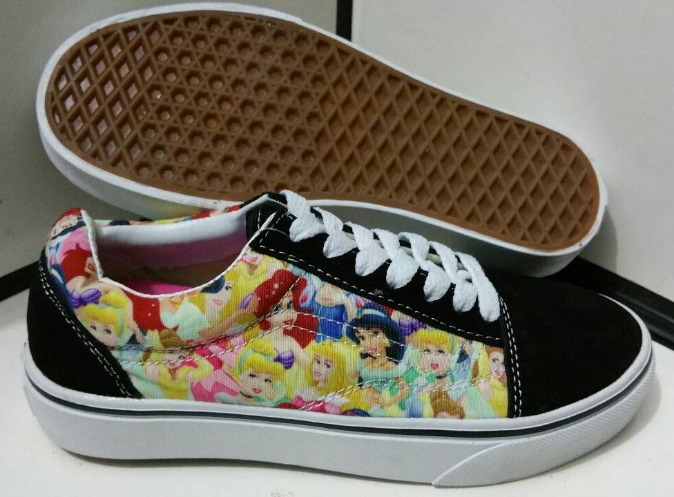 vans disney 36