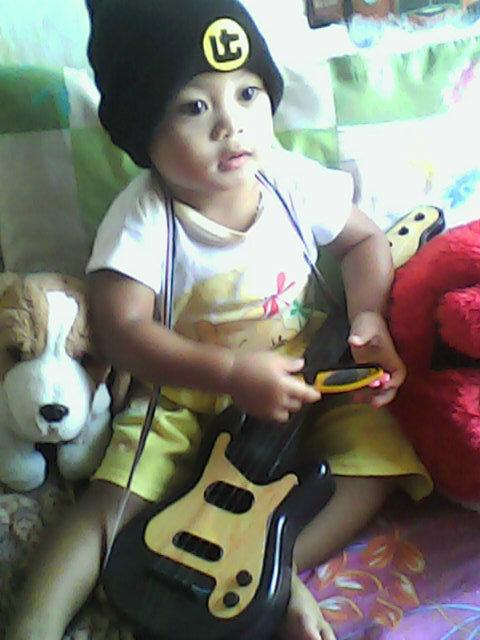 ChristinaChrisf's tweet photo. Firdaus Junior http://t.co/eoFqmpxYTW