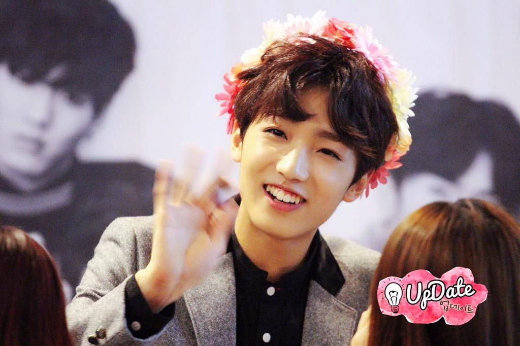 데뷔 3주차 들어든 신인 아이돌의 미모.jpg | 인스티즈