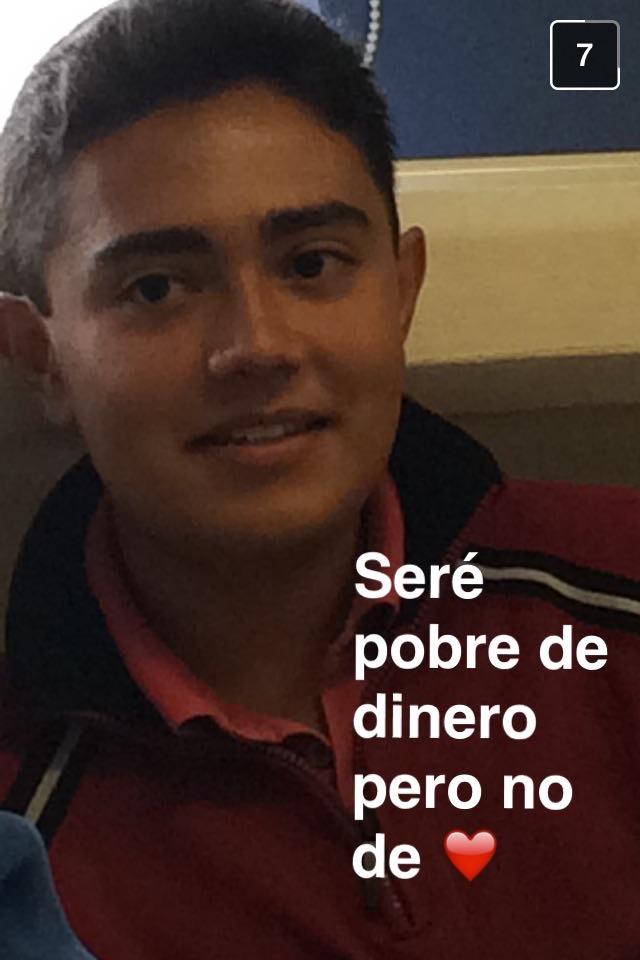 AlfonsoB34's tweet photo. #poetuit http://t.co/tMrkhayPvo