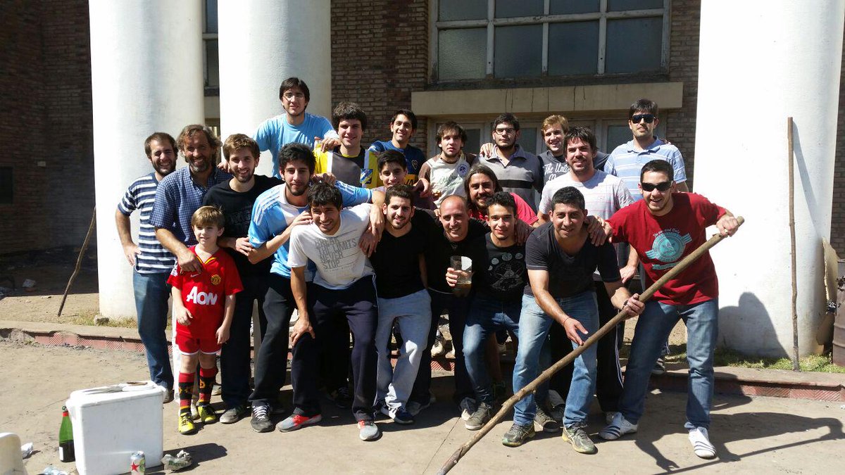 clubeltimon's tweet image. “@TimonFutbol: #Parrillero #TimonFC #DependeDeNosotros http://t.co/tSslG9M7Wo” Exitosa pollada de la Subcomisión de #Fútbol