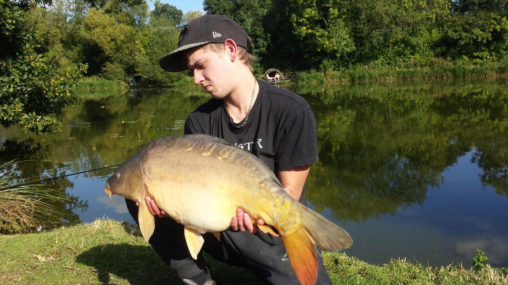 poolhallfishery's tweet photo. http://t.co/q96dNfOtCC