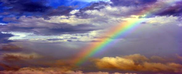 Antiniska_S_'s tweet photo. Di sfumature infinite #illuminava la sua anima
che sapeva di cielo 

#imperfetti 
#frasiecolori 
#scritturebrevi http://t.co/Y9Nr3D8ZJP
