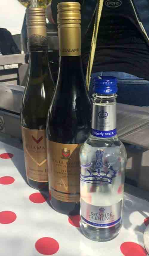garyjberry's tweet photo. Water from @speyside_water &amp; wines from @villamaria_wine accompanied our @EventsinSkyUK @KurobutaLondon flight today http://t.co/O8MLCDR4Xc