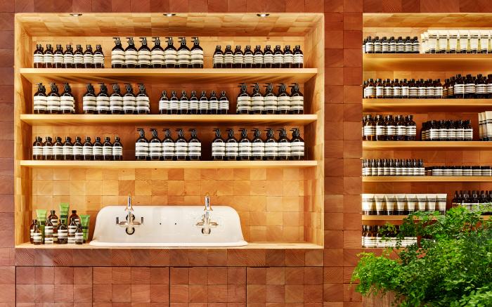 aesopskincare's tweet photo. Aesop Gastown – a warm and intimate Vancouver presence, distinguished by its timber interior: http://t.co/wqa8xv5FHv http://t.co/HOPUvj3q8a